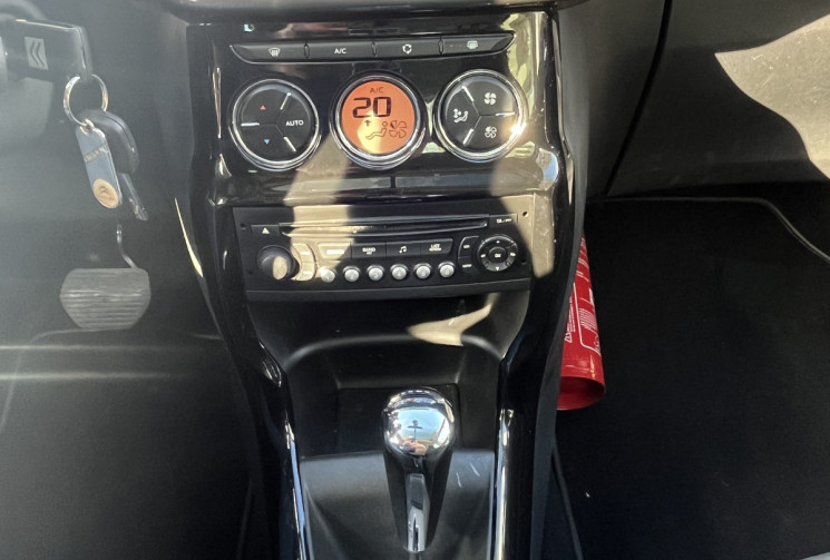 Citroën C3 Citroën C3 1.6 VTi 120 CH Boîte Automatique