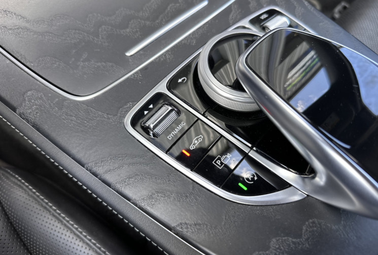 Mercedes CLASSE E CABRIOLET 220d 9G-TRONIC 194 cv PACK AMG - MULTIBEAM - BURMEISTER -CAM360
