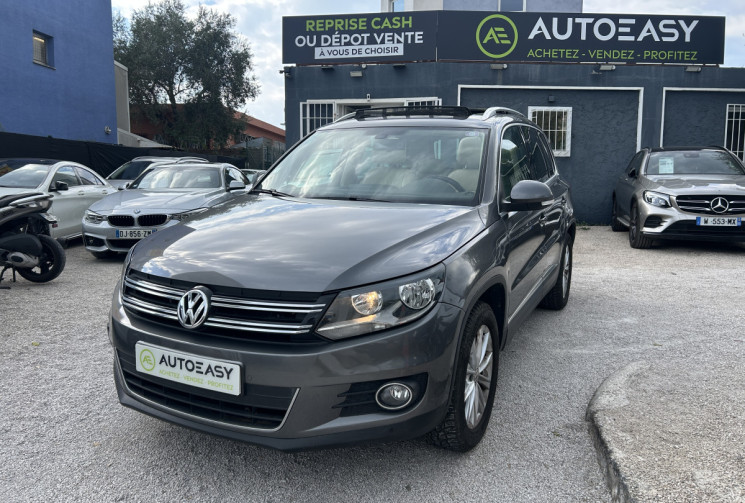 Volkswagen Tiguan 2.0 TDI 140 Ch BlueMotion Technology FAP Carat * 1ER MAIN * TOIT OUVRANT 