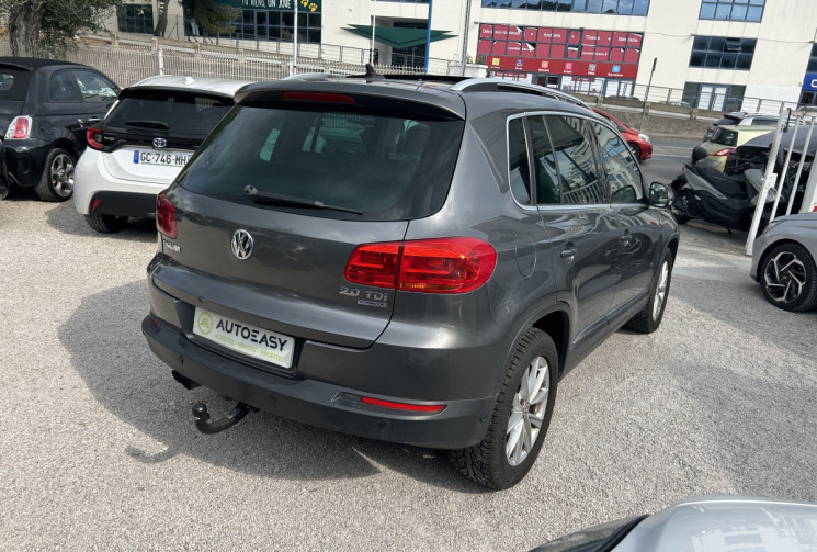Volkswagen Tiguan 2.0 TDI 140 Ch BlueMotion Technology FAP Carat * 1ER MAIN * TOIT OUVRANT 