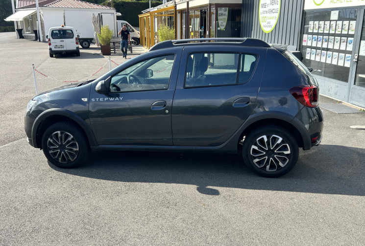 Dacia Sandero TCE 90 Stepway Entretien Renault