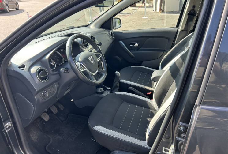 Dacia Sandero TCE 90 Stepway Entretien Renault