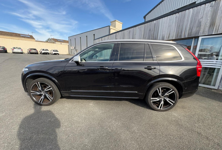 Volvo XC90  II D5 2.0 TDi 235 R DESIGN / 7 PLACES / BOITE AUTOMATIQUE / GARANTIE 12 MOIS 