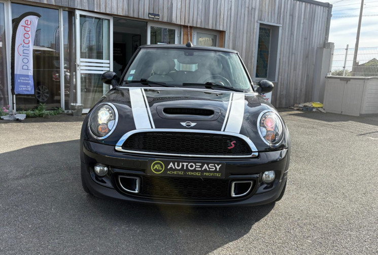 Mini Cooper CABRIOLET 1.6 TURBO 184 RED HOT CHILI / CHAINE DE DISTRIBUTION / GARANTIE 12 MOIS  Mini Cooper CABRIOLET 1.6 TURBO 184 RED HOT CHILI / CHAINE DE DISTRIBUTION / GARANTIE 12 MOIS