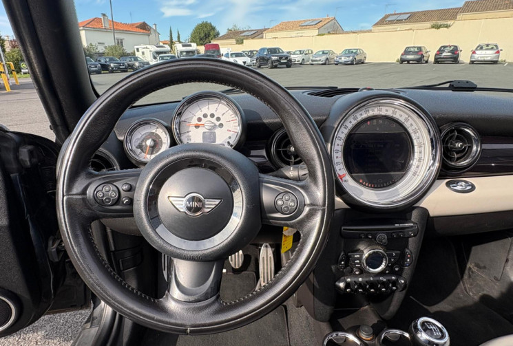Mini Cooper CABRIOLET 1.6 TURBO 184 RED HOT CHILI / CHAINE DE DISTRIBUTION / GARANTIE 12 MOIS  Mini Cooper CABRIOLET 1.6 TURBO 184 RED HOT CHILI / CHAINE DE DISTRIBUTION / GARANTIE 12 MOIS