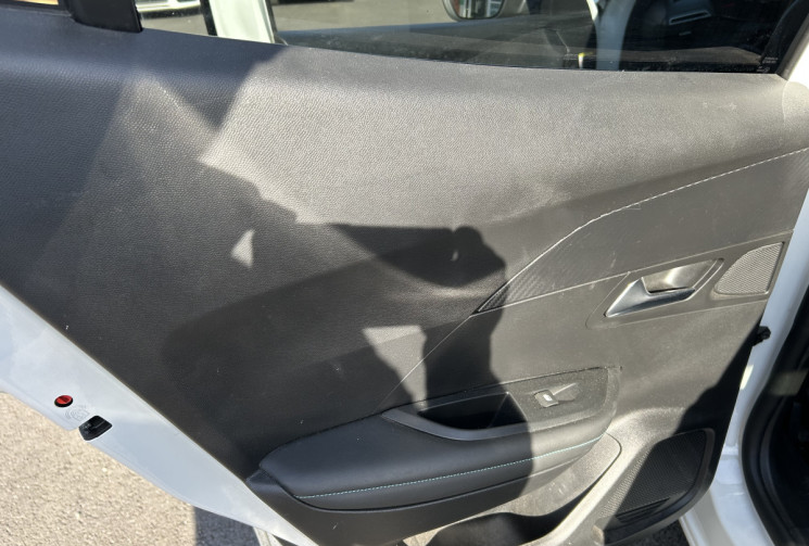 Peugeot 2008 ALLURE 1.2 Puretech 130 cv EAT8