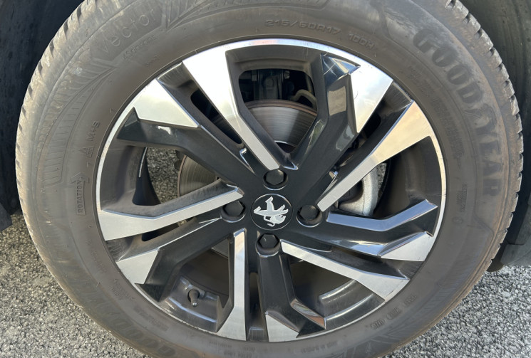 Peugeot 2008 ALLURE 1.2 Puretech 130 cv EAT8