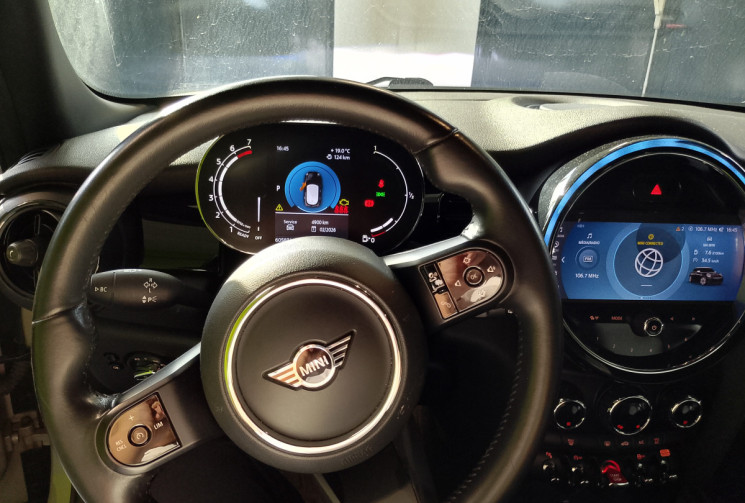 Mini Cooper 1.5 136 * TOIT OUVRANT PANORAMIQUE / CARPLAY 