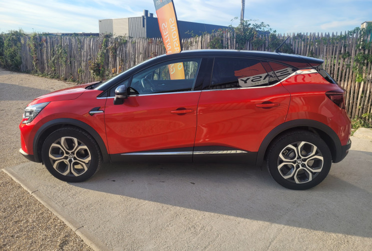 Renault Captur 1.3 TCE 140 FAP INTENS