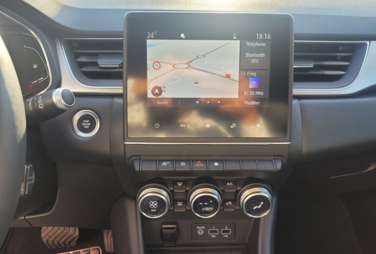 Renault Captur 1.3 TCE 140 FAP INTENS