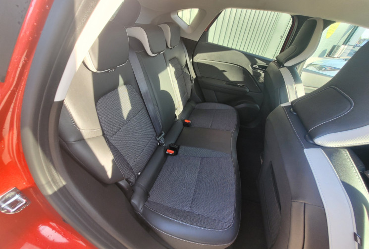 Renault Captur 1.3 TCE 140 FAP INTENS