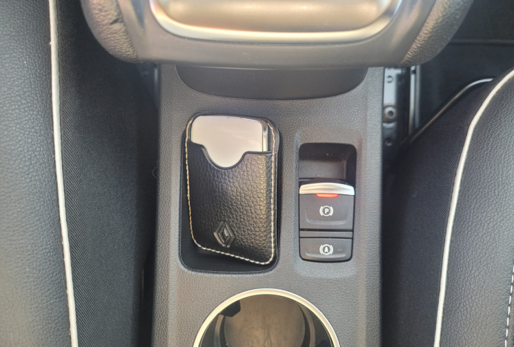 Renault Captur 1.3 TCE 140 FAP INTENS