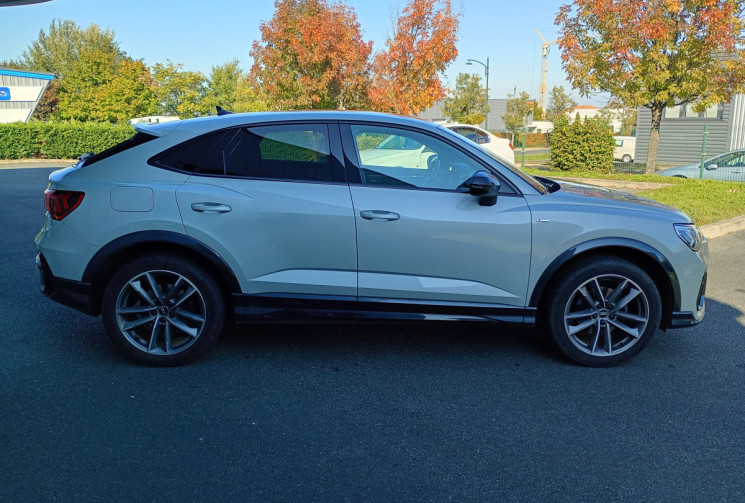Audi Q3 Sportback 35 TFSI - 1.5 150 cv - DSG7- S-LINE