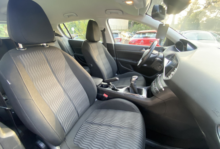 Peugeot 308 II 1.2 VTi ACCESS 12V 82CH