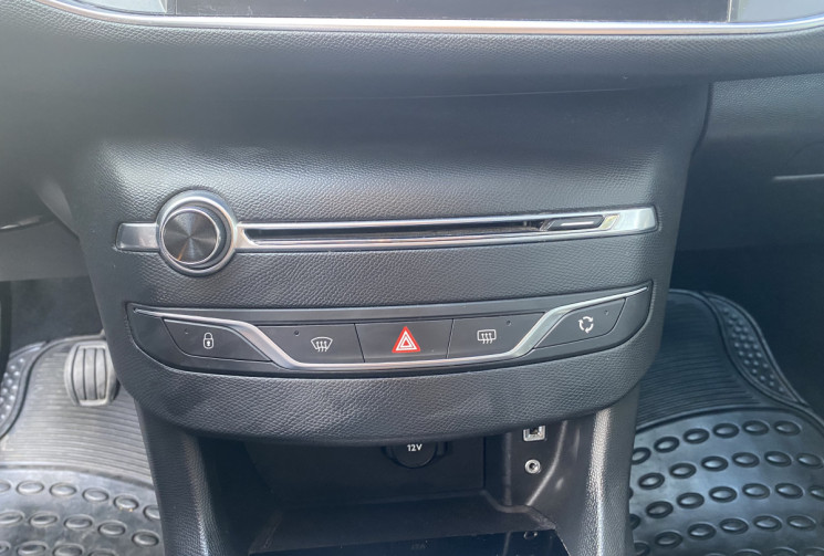 Peugeot 308 II 1.2 VTi ACCESS 12V 82CH