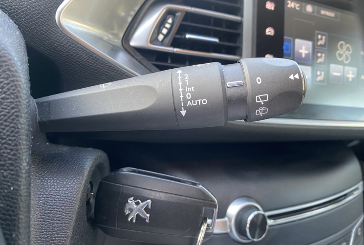 Peugeot 308 II 1.2 VTi ACCESS 12V 82CH