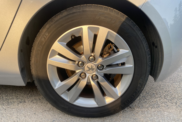 Peugeot 308 II 1.2 VTi ACCESS 12V 82CH