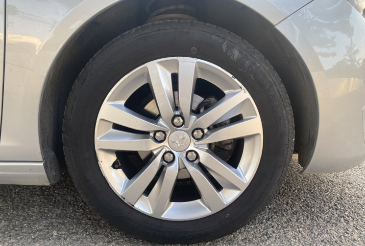 Peugeot 308 II 1.2 VTi ACCESS 12V 82CH