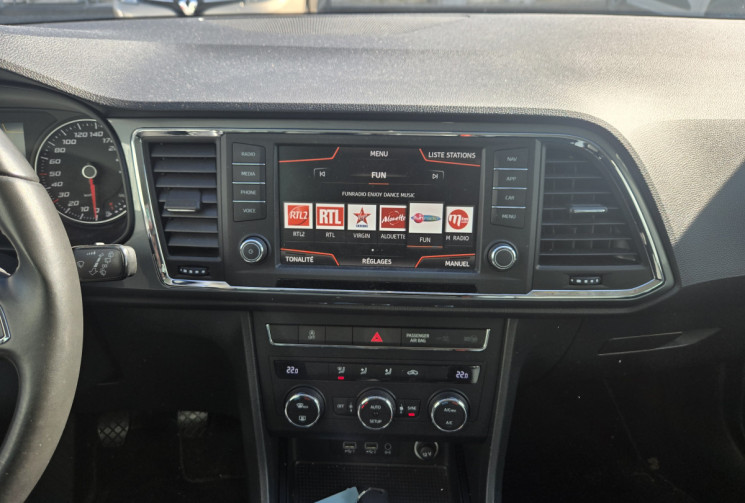 SEAT ATECA 1.4 TSI - 150 cv - 16V TURBO STYLE * PNEUS NEUF * CARPLAY * CAMERA * CT VIERGE *