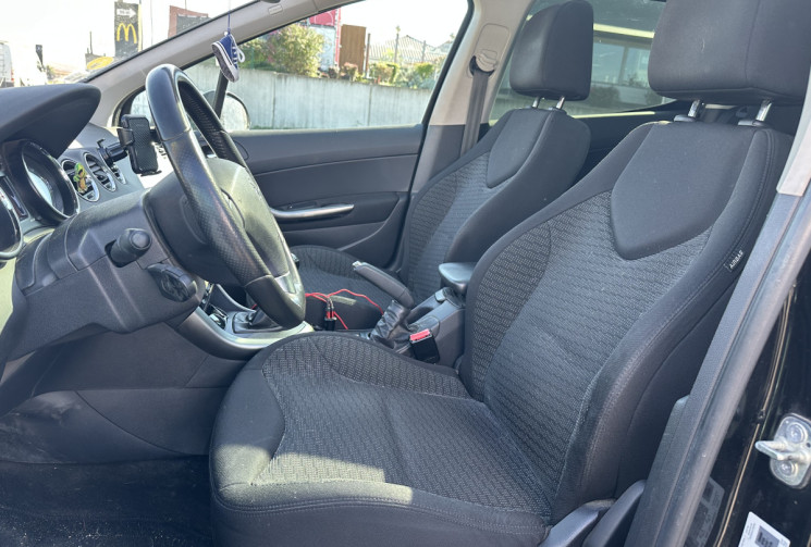 Peugeot 308 1.6 e-HDi  FAP 112 SPORTIUM / DISTRI FAITE Peugeot 308 1.6 e-HDi  FAP 112 SPORTIUM / DISTRI FAITE