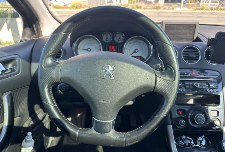 Peugeot 308 1.6 e-HDi  FAP 112 SPORTIUM / DISTRI FAITE Peugeot 308 1.6 e-HDi  FAP 112 SPORTIUM / DISTRI FAITE