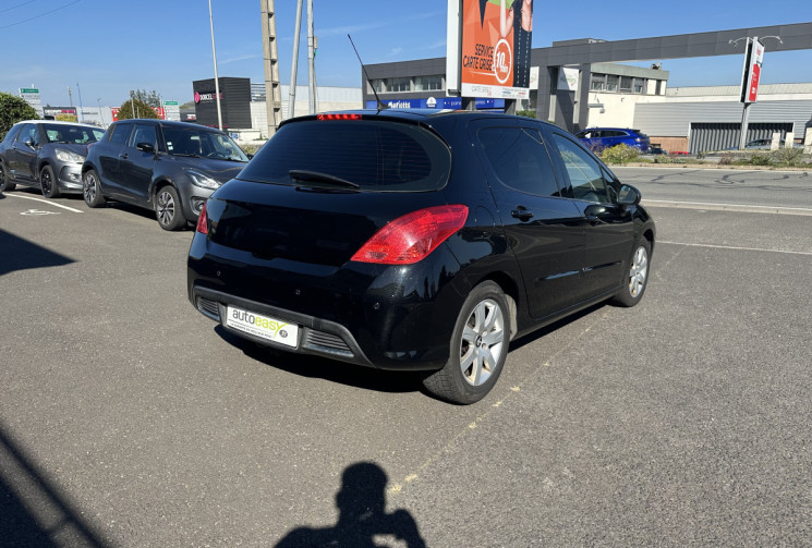 Peugeot 308 1.6 e-HDi  FAP 112 SPORTIUM / DISTRI FAITE Peugeot 308 1.6 e-HDi  FAP 112 SPORTIUM / DISTRI FAITE