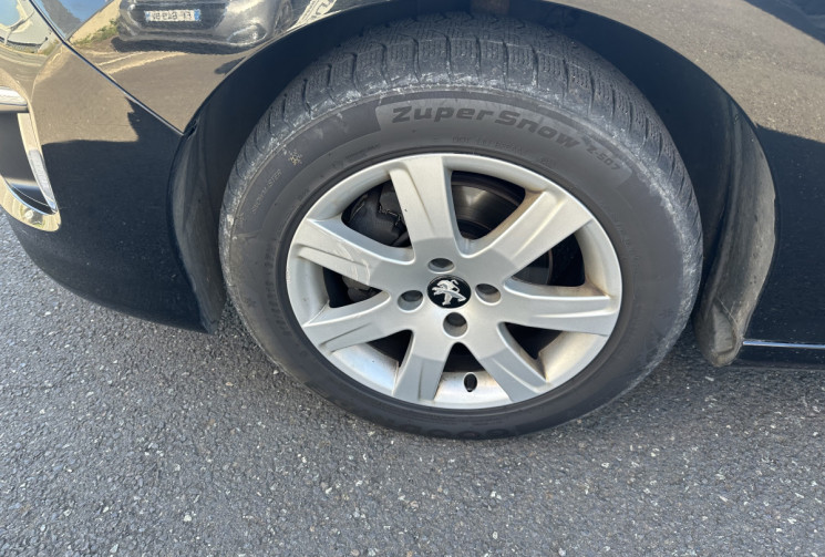 Peugeot 308 1.6 e-HDi  FAP 112 SPORTIUM / DISTRI FAITE Peugeot 308 1.6 e-HDi  FAP 112 SPORTIUM / DISTRI FAITE