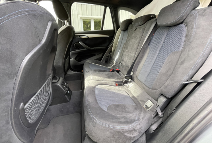 BMW X1 20d X Drive 190 ch M Sport BVA /Toit ouvrant panoramique / Barre de toit / Siège électrique BMW X1 20d X Drive 190 ch M Sport BVA /Toit ouvrant panoramique / Barre de toit / Siège électrique