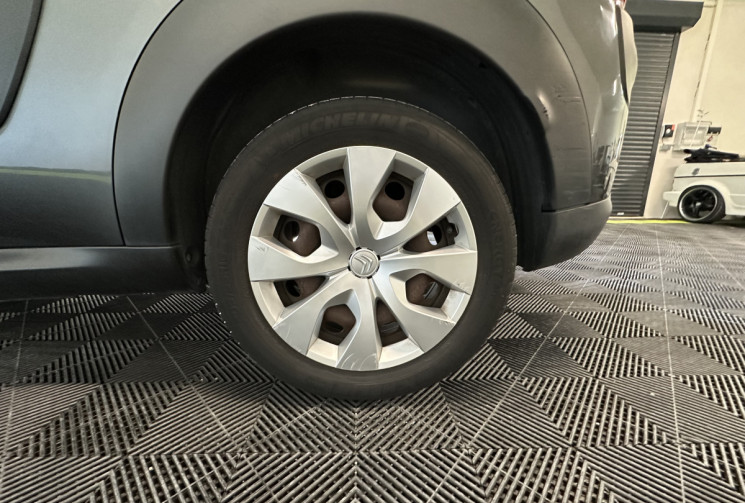 Citroën C4 CACTUS 1.2 PureTech 82 Feel + GPS / KIT DISTRIBUTION OK