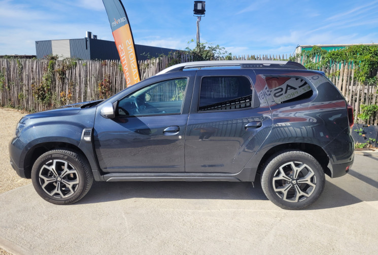 Dacia Duster 1.5 BLUE DCI 115 PRESTIGE 4WD 4X4 GPS CAMERA 360 SIEGES CHAUFFANTS ATTELAGE