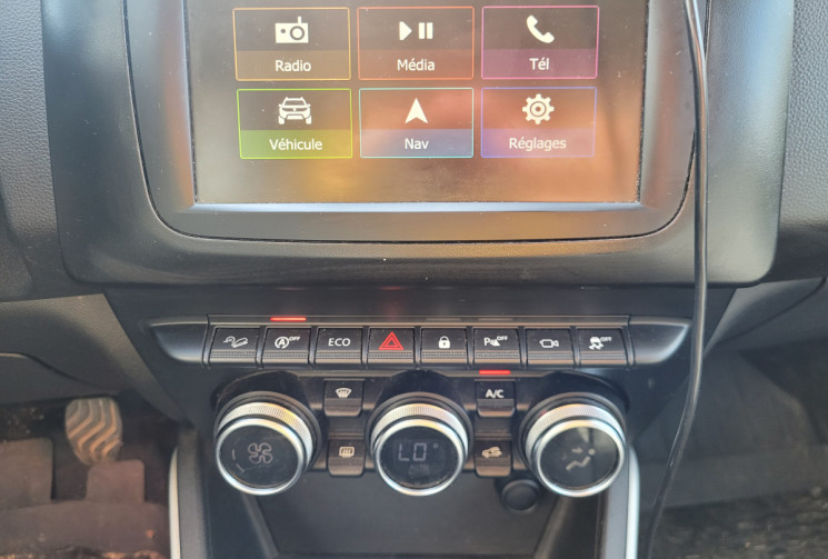 Dacia Duster 1.5 BLUE DCI 115 PRESTIGE 4WD 4X4 GPS CAMERA 360 SIEGES CHAUFFANTS ATTELAGE