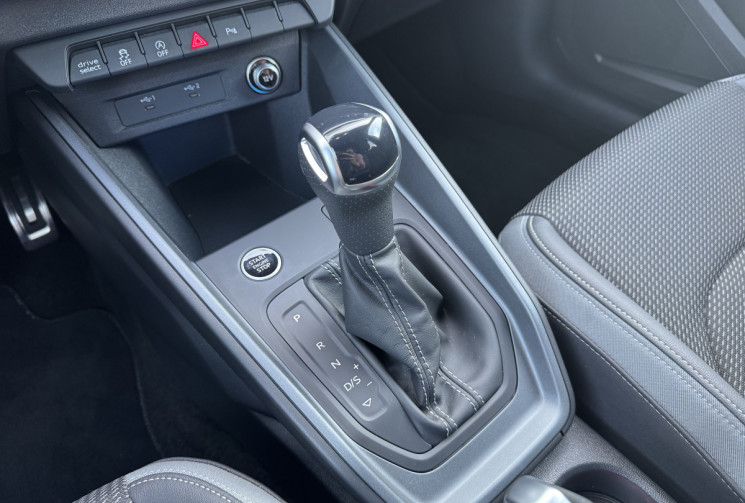 Audi A1 1.5 TFSI 150ch S line S tronic 7 / GTIE CONSTUCTEUR
