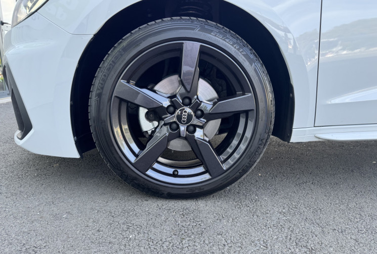 Audi A1 1.5 TFSI 150ch S line S tronic 7 / GTIE CONSTUCTEUR
