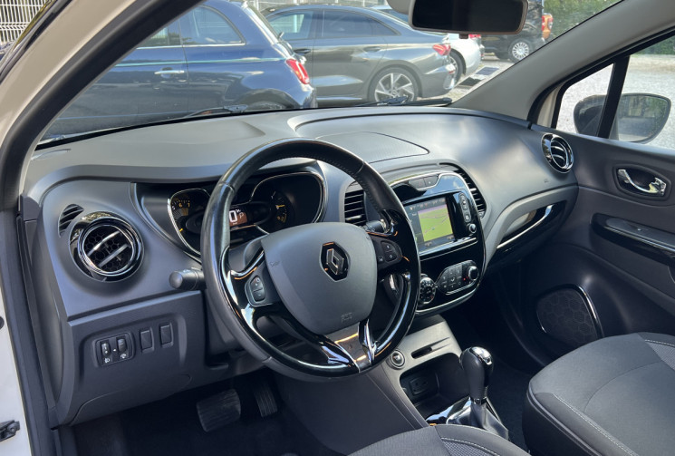 Renault Captur 1.2 Tce 120 Intens EDC / Seulement 46 780 km / Caméra / Keyless / Moteur à Chaine
