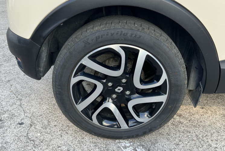 Renault Captur 1.2 Tce 120 Intens EDC / Seulement 46 780 km / Caméra / Keyless / Moteur à Chaine