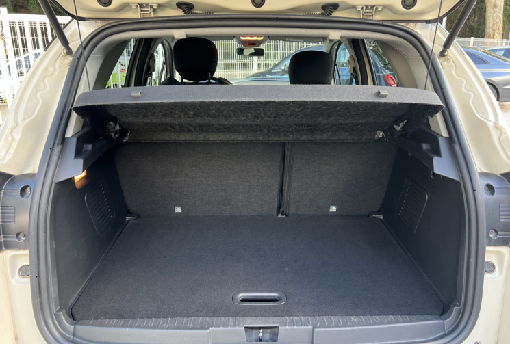 Renault Captur 1.2 Tce 120 Intens EDC / Seulement 46 780 km / Caméra / Keyless / Moteur à Chaine