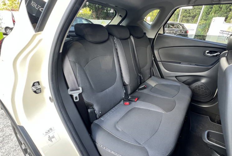 Renault Captur 1.2 Tce 120 Intens EDC / Seulement 46 780 km / Caméra / Keyless / Moteur à Chaine