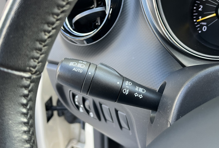 Renault Captur 1.2 Tce 120 Intens EDC / Seulement 46 780 km / Caméra / Keyless / Moteur à Chaine