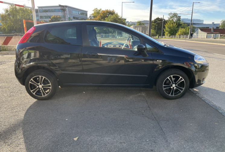 FIAT Punto 1.2 i 70 ch
