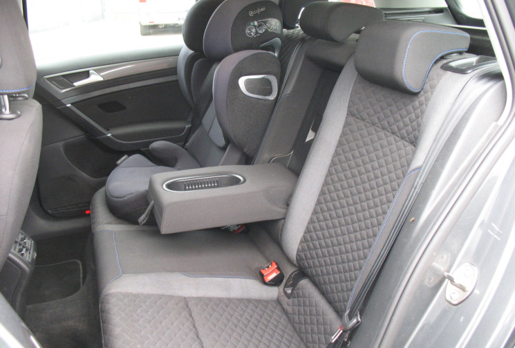 Volkswagen Golf VII SW TSI 110 Connect