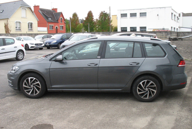 Volkswagen Golf VII SW TSI 110 Connect