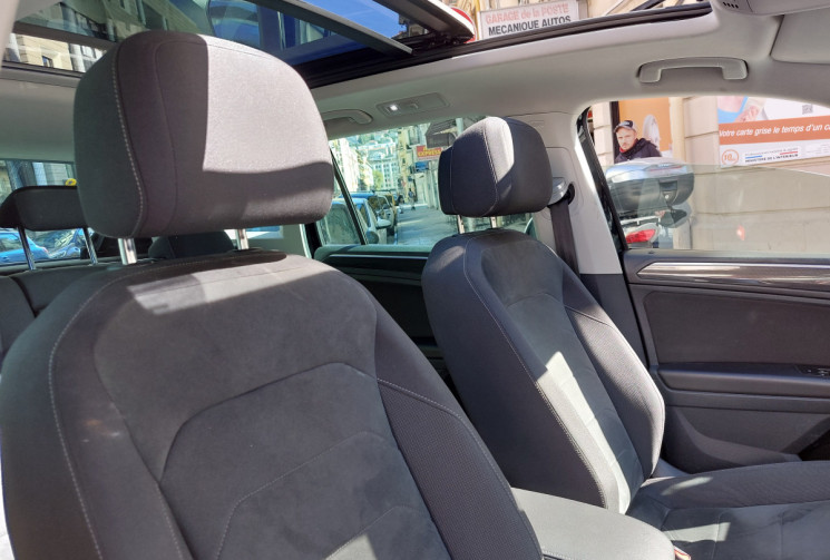 Volkswagen Tiguan 2.0 TDI 150 CH DSG7 ELEGANCE TOIT OUVRANT PANORAMIQUE...