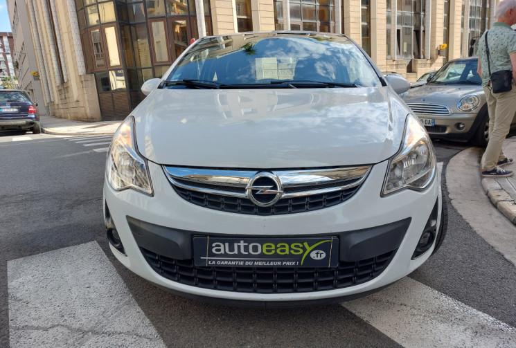 Opel Corsa 1.4 i 100 CH COSMO 52100 KMS SUIVI COMPLET