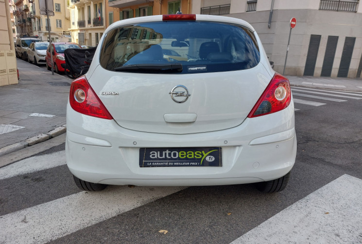 Opel Corsa 1.4 i 100 CH COSMO 52100 KMS SUIVI COMPLET
