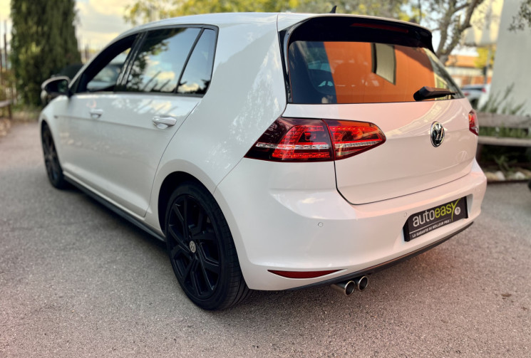 Volkswagen Golf 7 GTD 2.0 TDI 184ch 5p Sport & Sound / Suivi d'entretien à jour