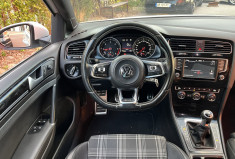 Volkswagen Golf 7 GTD 2.0 TDI 184ch 5p Sport & Sound / Suivi d'entretien à jour