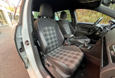 Volkswagen Golf 7 GTD 2.0 TDI 184ch 5p Sport & Sound / Suivi d'entretien à jour