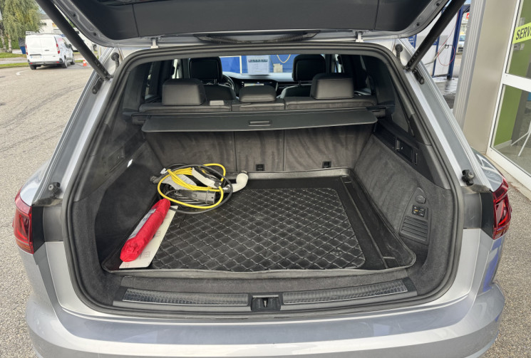 Volkswagen Touareg 3.0 TSI eHybrid 462 R-line 4Motion BVA8