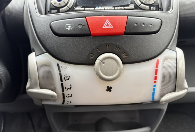 Citroën C1 1.0 i 68 CV 5 PORTES