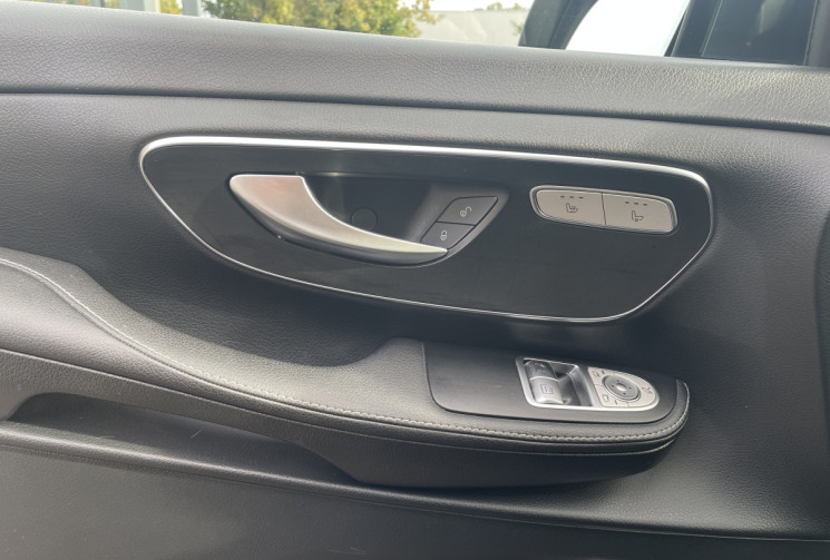 Mercedes CLASSE V 300 D / 239 CH / LONG AMG LINE